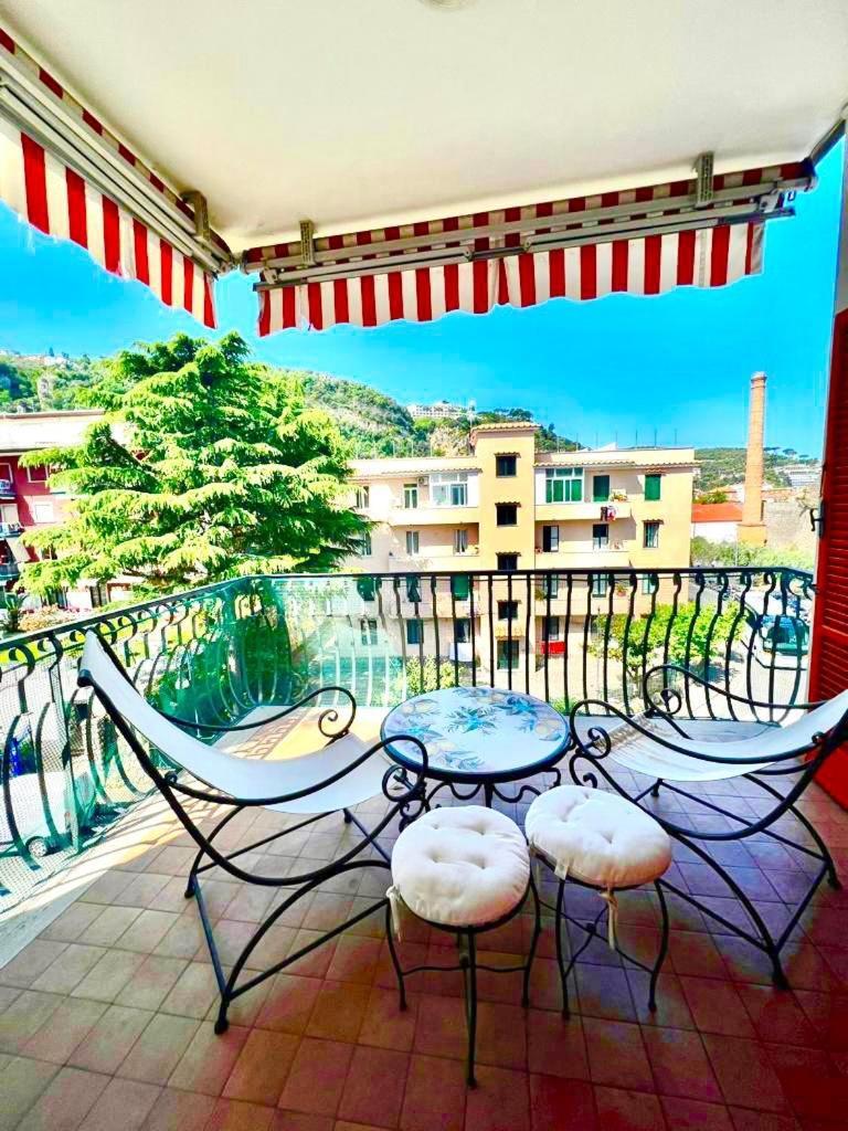 Short-Lets D33, Part Of The House Is Available For Short-Term Rentals In Sorrento Center Exteriör bild